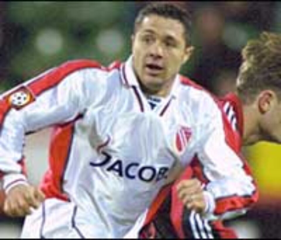 Refuzat de Rapid, Sabin Ilie ar putea ajunge la Craiova Refuzat de Rapid, Sabin Ilie ar putea ajunge la Craiova