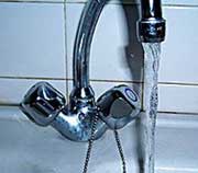 Apa caldă revine de luni, dar nu pentru toți sucevenii