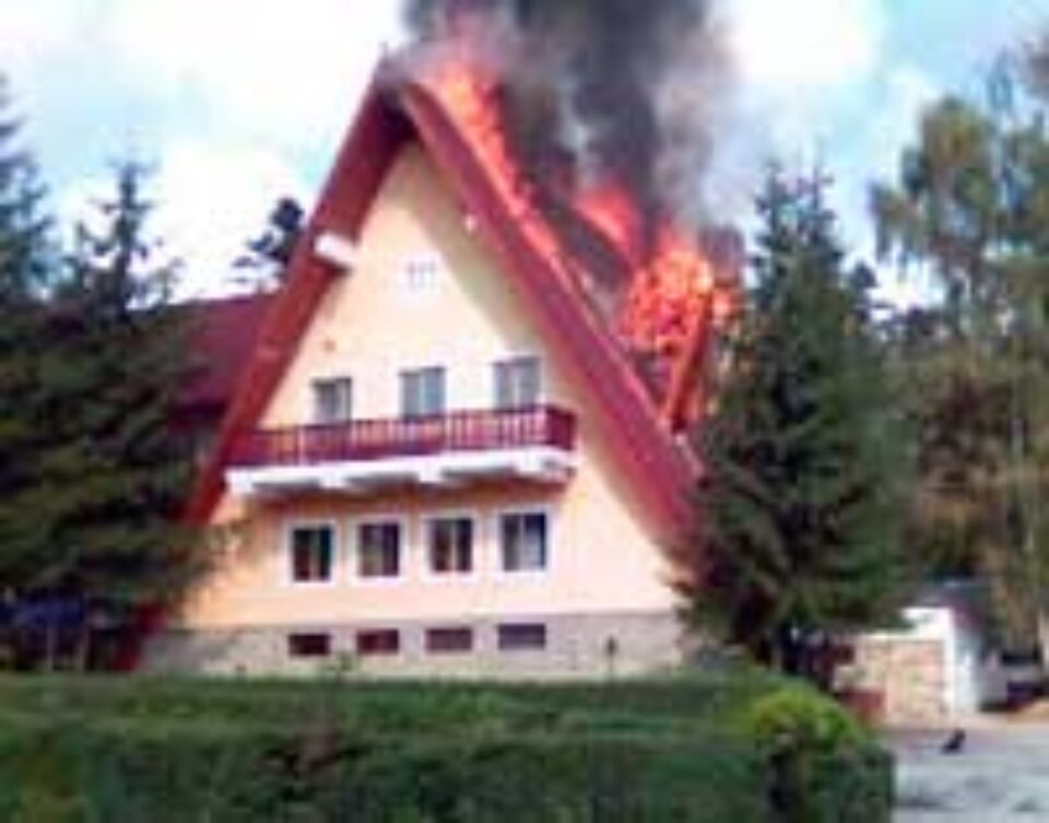 Motelul Ilișești, în flăcări