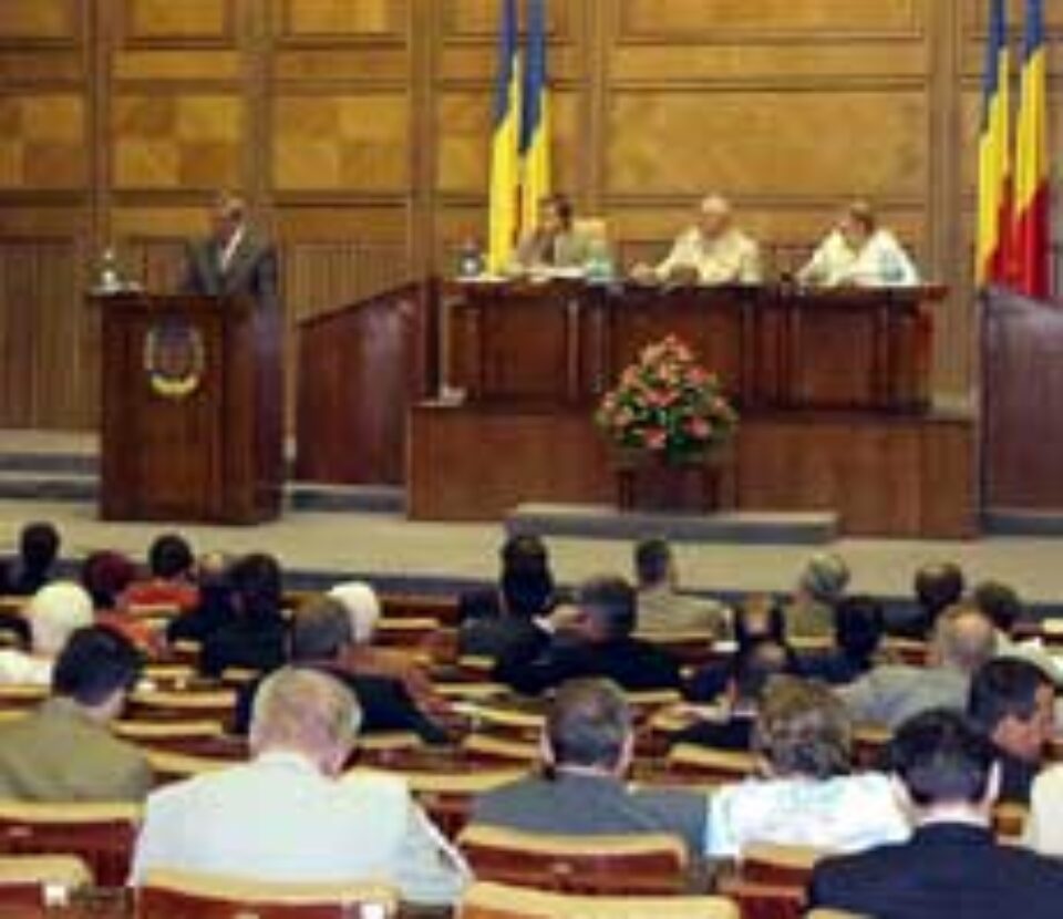 Senatorii au finalizat dezbaterea amendamentelor la noul Regulament Senatorii au finalizat dezbaterea amendamentelor la noul Regulament