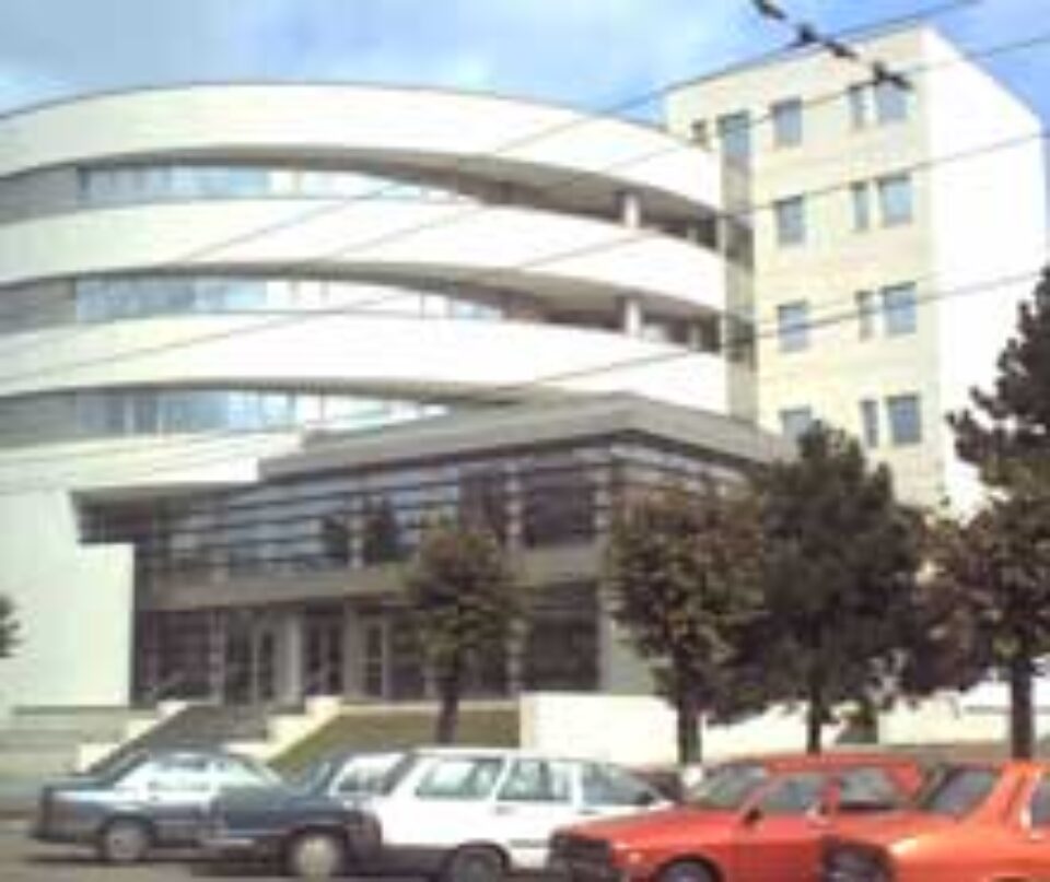 Concedieri colective la sucursala CEC Suceava Concedieri colective la sucursala CEC Suceava