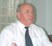 Președintele PRM Suceava, Gheorghe Acatrinei, nu recunoaște că fostul lider de la municipiu, Vasile Andronache, a fost reprimit în partid