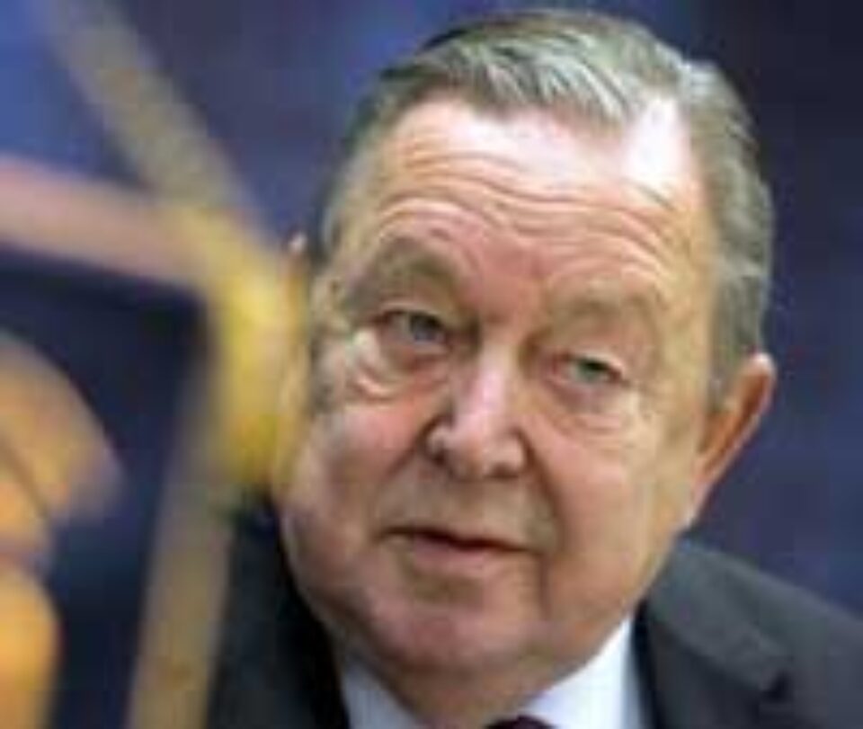 Președintele UEFA, acuzat de bulgarul Stoicikov că a influențat un rezultat Președintele UEFA, acuzat de bulgarul Stoicikov că a influențat un rezultat