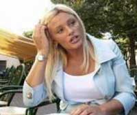 O profesoară de catehism a fost concediată pentru că era prea sexy