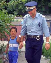 Peste o sută de minori suceveni, reperați pe teritoriul altor state