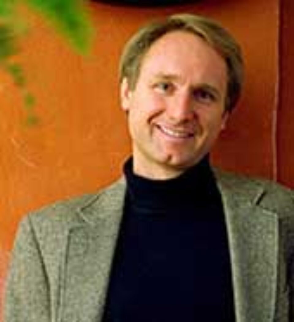 Dan Brown