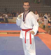 Suceveanul Andi Grosaru a devenit campion național la TaeKwonDo cu echipa Dinamo București