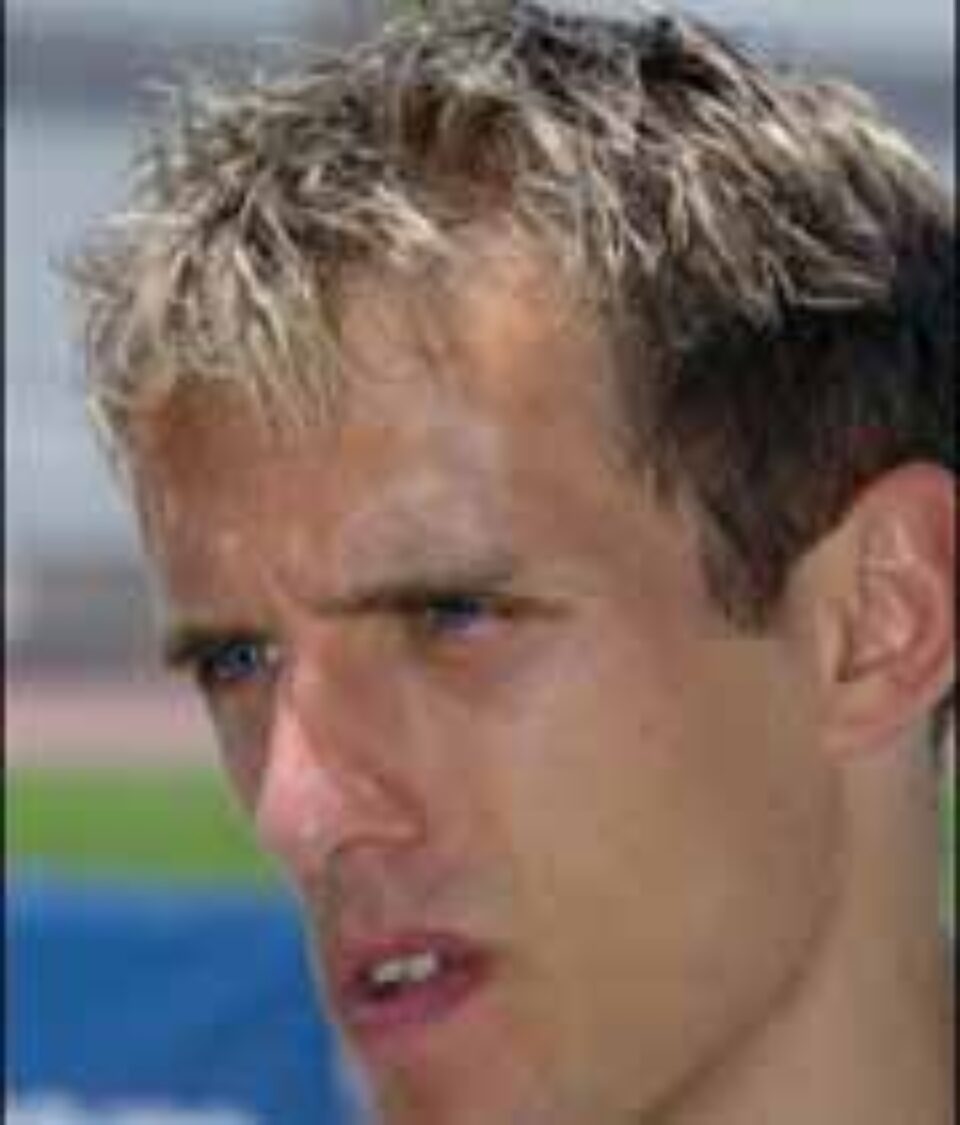 Phil Neville: Dinamo nu este Villarreal