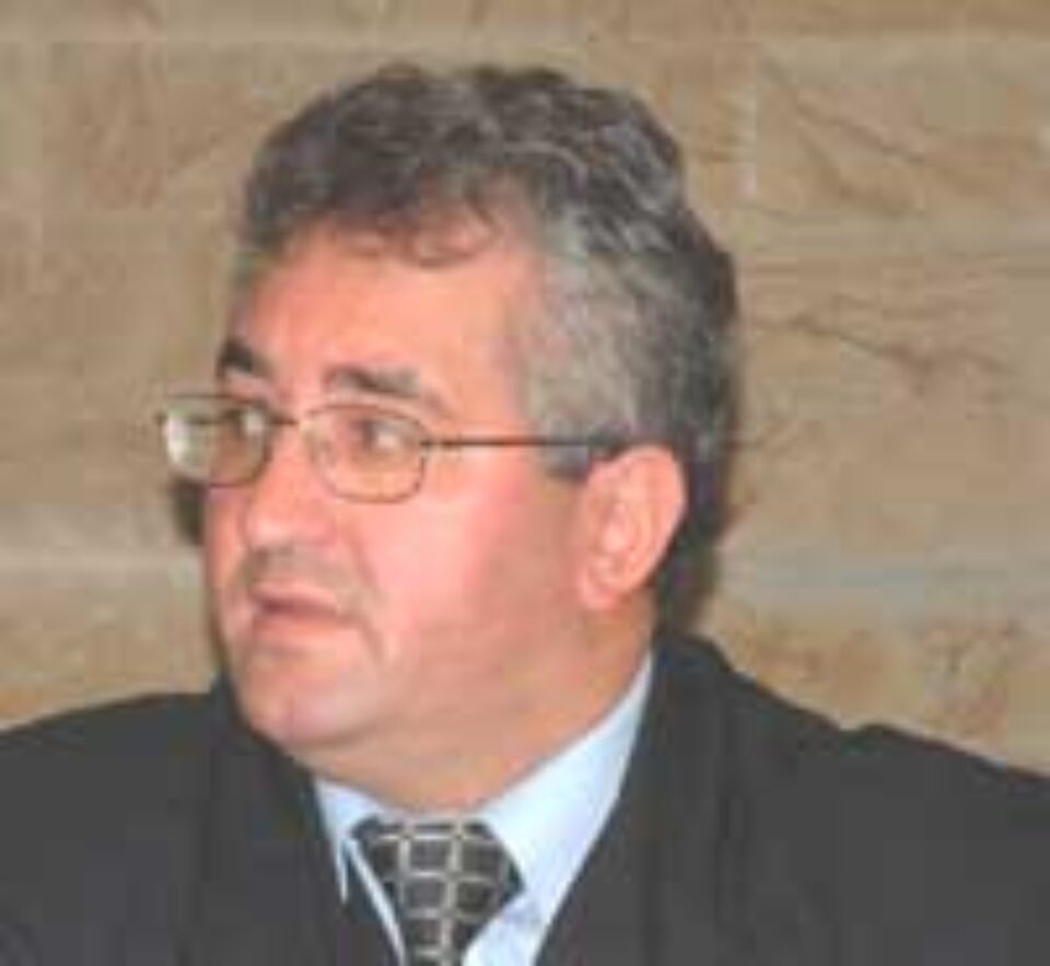 Motto liberal pentru aplicarea Legii 247: „Proprietatea, acum sau niciodată” Motto liberal pentru aplicarea Legii 247: „Proprietatea, acum sau niciodată”