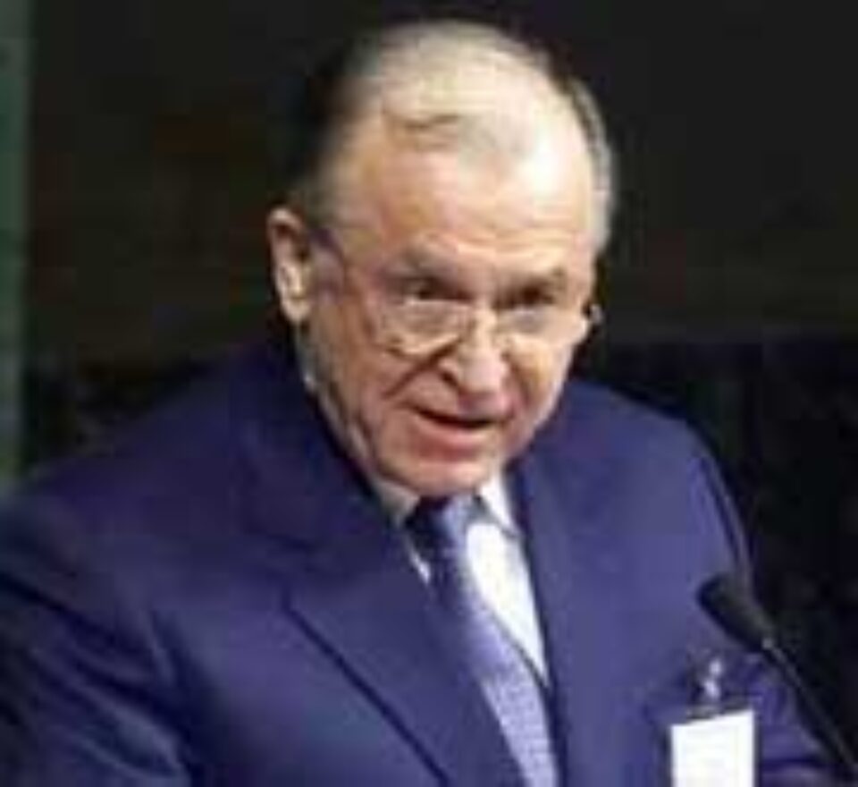 Senatorul Ion Iliescu nu agreează ideea Parlamentului unicameral