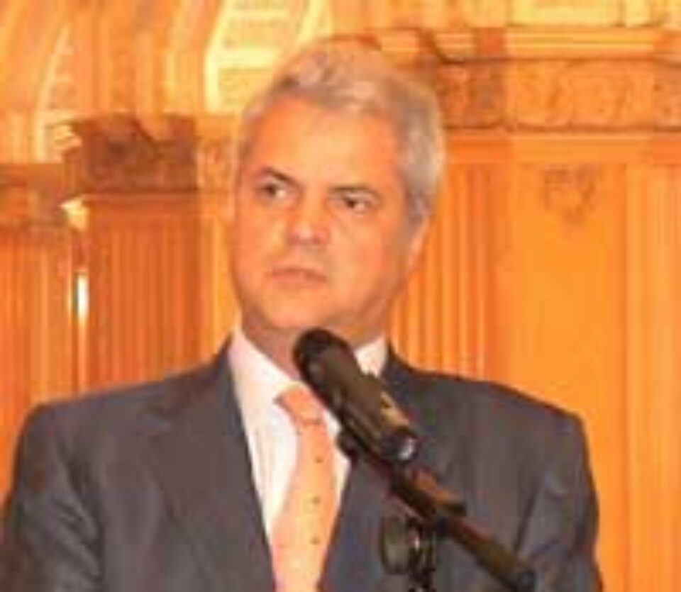 Năstase: În sistemul politic actual, șeful statului e lipsit de obiectul muncii