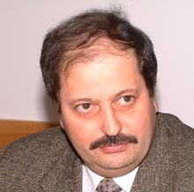 Virginel Iordache, schimbat din funcția de director al Colegiului Național de Informatică, „pentru că se opune politicii școlare a actualului Guvern”