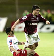 Divizia A la ora derbiului Dinamo – Rapid