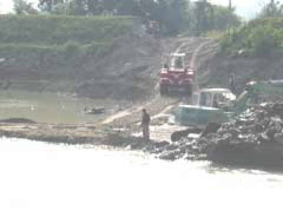 Lucrările de consolidare a podului Ițcani vor fi finalizate pînă la sfîrșitul lunii viitoare Lucrările de consolidare a podului Ițcani vor fi finalizate pînă la sfîrșitul lunii viitoare