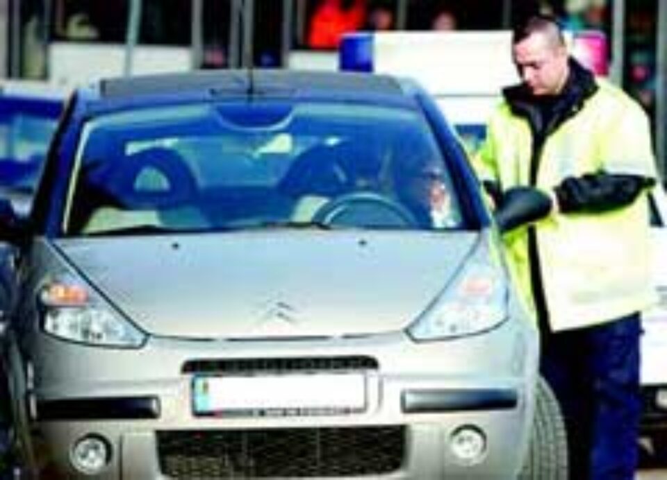 Amenzile rutiere, sancțiuni doar pentru fraieri Amenzile rutiere, sancțiuni doar pentru fraieri