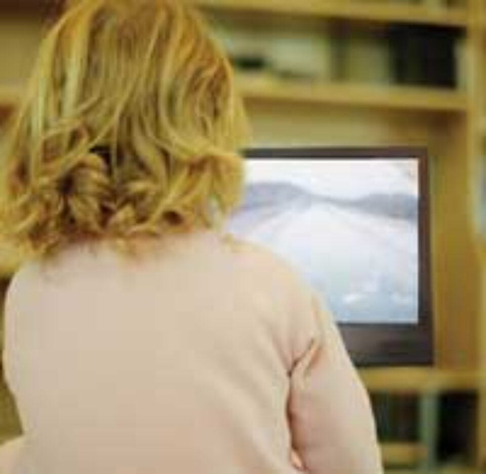 Închisoare pînă la zece ani pentru piratarea programelor TV Închisoare pînă la zece ani pentru piratarea programelor TV