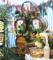 Mii de suceveni au participat la „Zilele Recoltei & Agro Util Montana & Festivalul Vinului”