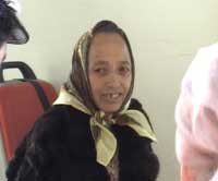 Bolnavă psihic evacuată din casă cu Poliția