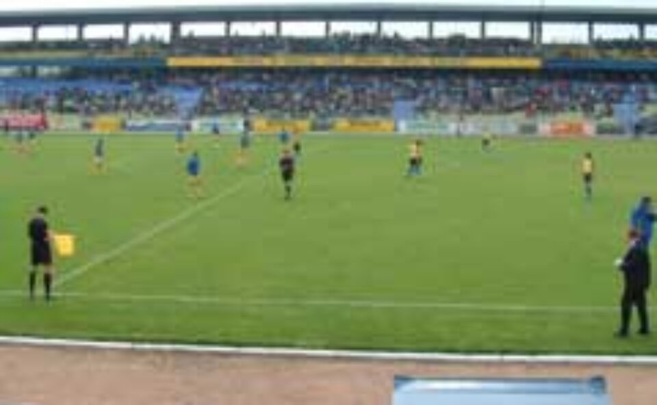 Echipa locală de fotbal va fi arbitrată pe „Areni” de o brigadă feminină