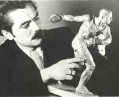 Cine-și va mai mai aminti de sculptorul bucovinean Vladimir Florea?