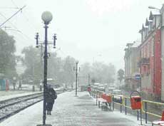 Primele blocaje rutiere cauzate de zăpadă