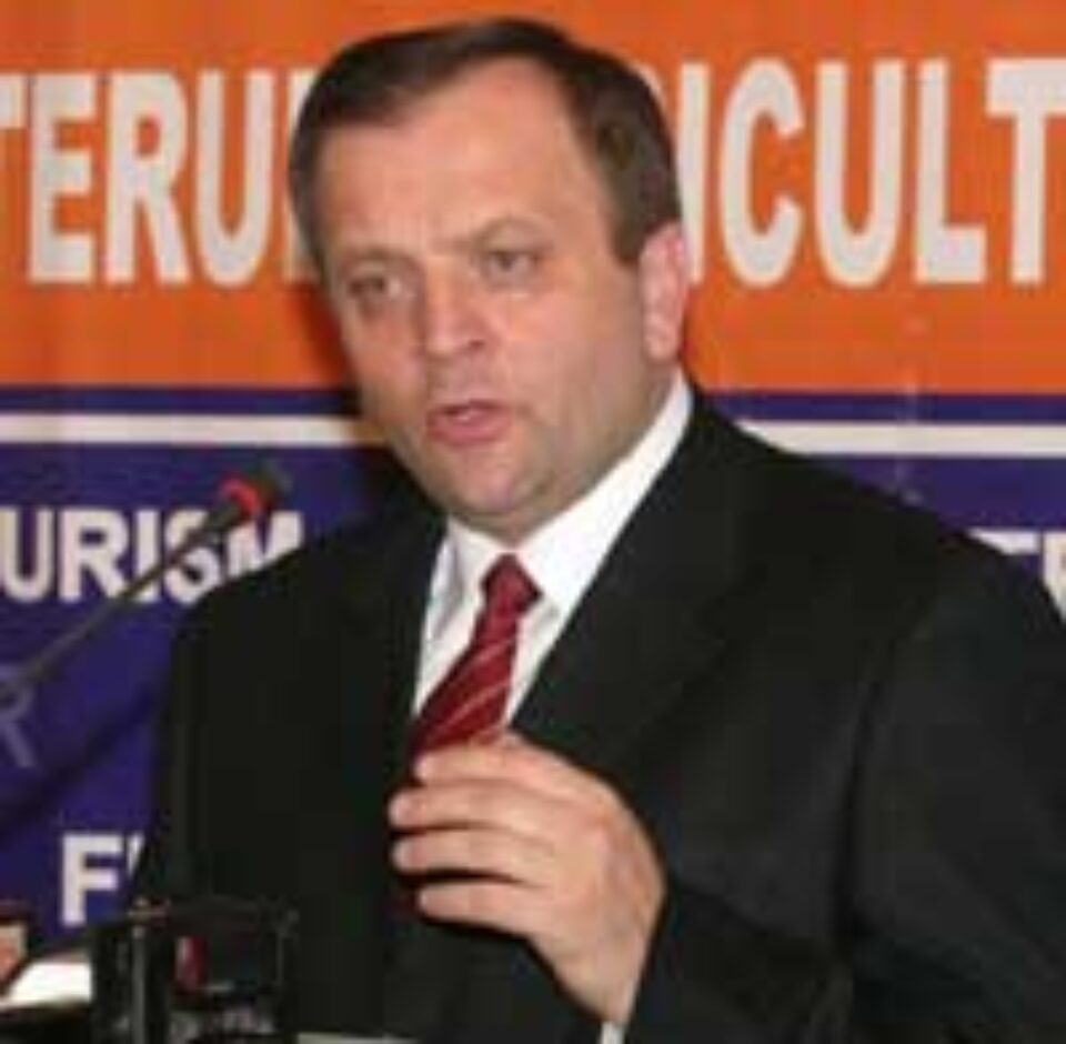 Flutur: Confirmarea virusului H5N1 la Maliuc era de așteptat Flutur: Confirmarea virusului H5N1 la Maliuc era de așteptat