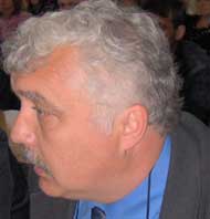 Presa ar trebui să manevreze cu grijă informațiile în cazul gripei aviare