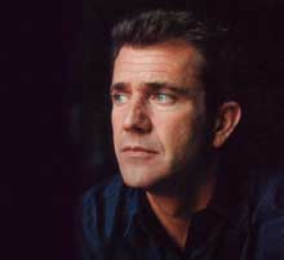 Mel Gibson va dona un milion de dolari victimelor uraganului Stan din Mexic