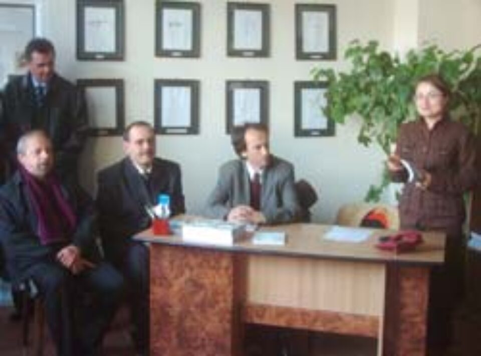 „Ceremonial de despărțire”, „o carte care demonstrează din nou talentul de prozator veritabil al lui Constantin Arcu” „Ceremonial de despărțire”, „o carte care demonstrează din nou talentul de prozator veritabil al lui Constantin Arcu”