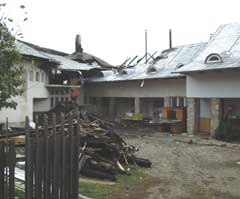 Primăria Suceava „pune umărul” la reconstrucția Protopopiatului distrus în urma unui incendiu