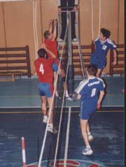 Voleibaliștii suceveni au debutat cu stîngul în noul sezon competițional