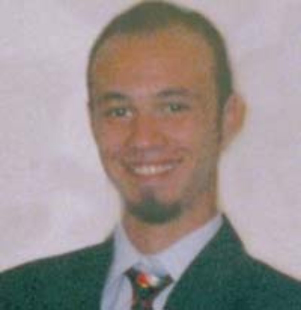 O familie îndurerată și un suflet zbuciumat plecat mult prea devreme și nedrept în lumea de dincolo