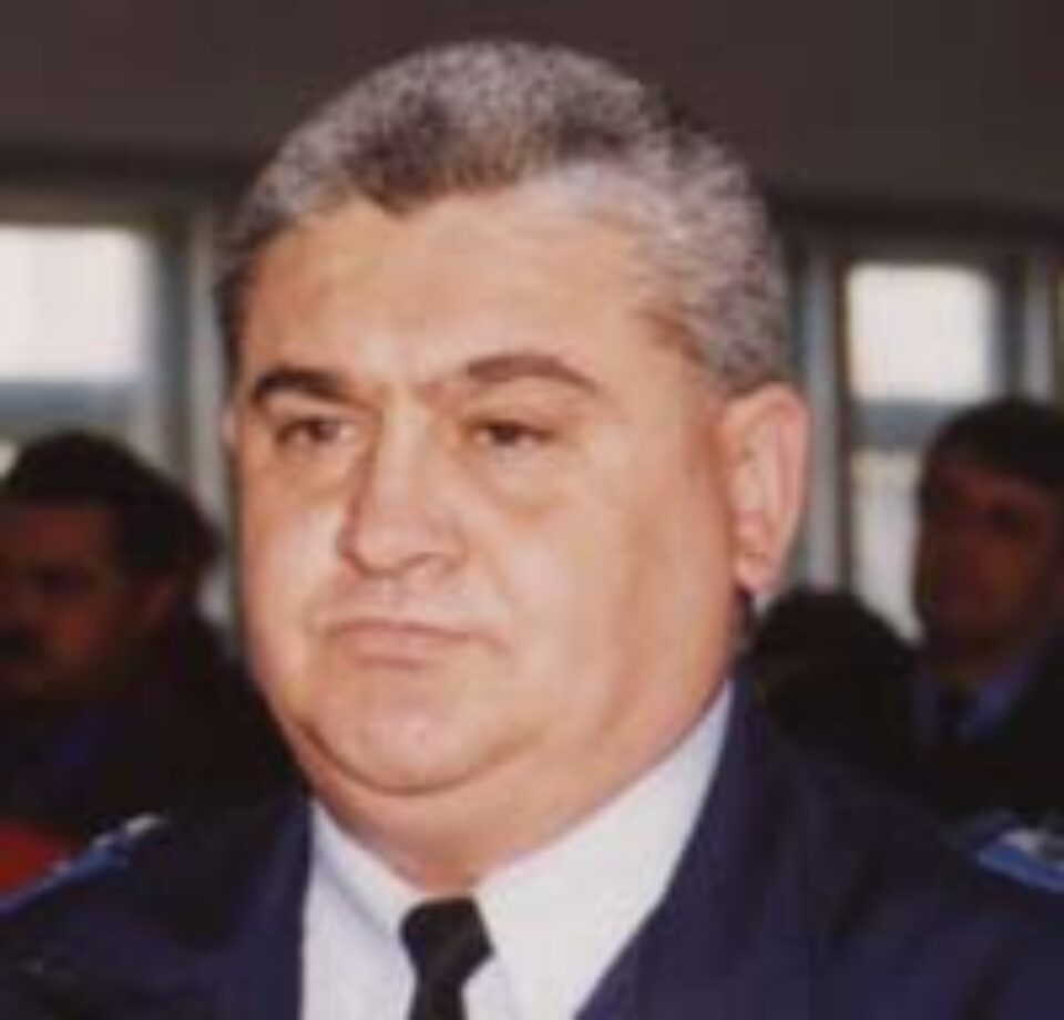 Fostul șef al Jandarmeriei Suceava s-a făcut polițist Fostul șef al Jandarmeriei Suceava s-a făcut polițist