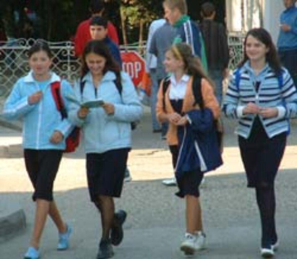 Elevii, îngrijorați de efectele grevei generale declanșate de profesori