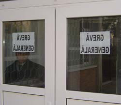 Suceava, în topul județelor cu cei mai mulți profesori greviști