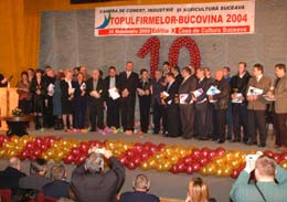 Peste 400 de firme sucevene au fost premiate de CCIA Suceava pentru activitatea desfășurată în anul 2004