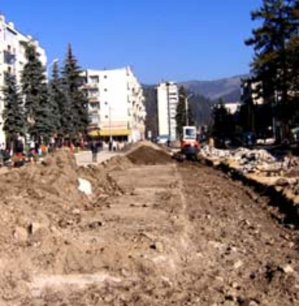 O conductă de gaz metan a fost construită ilegal la Cîmpulung Moldovenesc O conductă de gaz metan a fost construită ilegal la Cîmpulung Moldovenesc