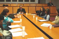 Consulatul General al Ucrainei la Suceava a marcat, săptămîna trecută, prima aniversare a Revoluției Portocalii din Ucraina