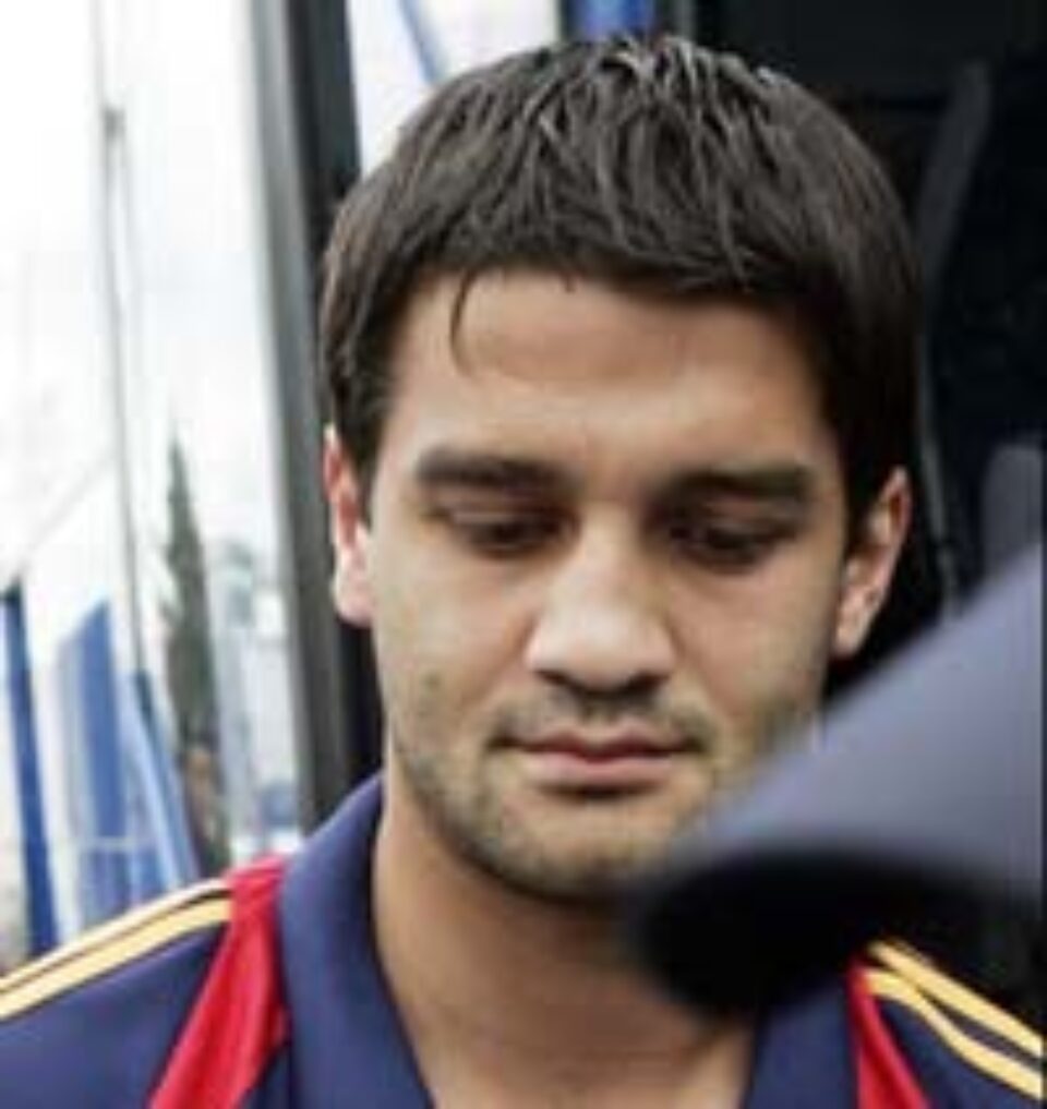 AC Milan va încerca să-l transfere pe Chivu în această iarnă AC Milan va încerca să-l transfere pe Chivu în această iarnă