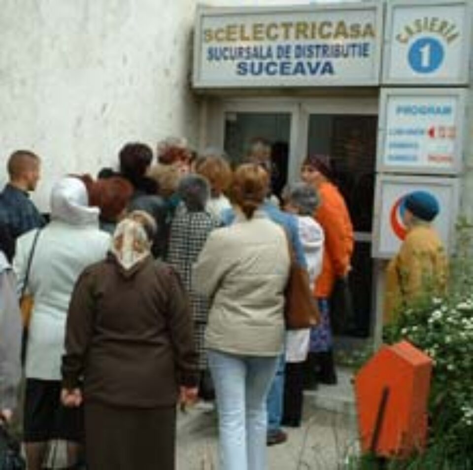 Astăzi este ultima zi în care sucevenii mai pot opta pentru tariful social la energia electrică