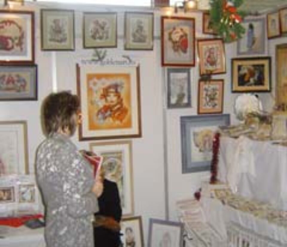 S-a deschis „Tîrgul cadourilor – Bucovina 2005”