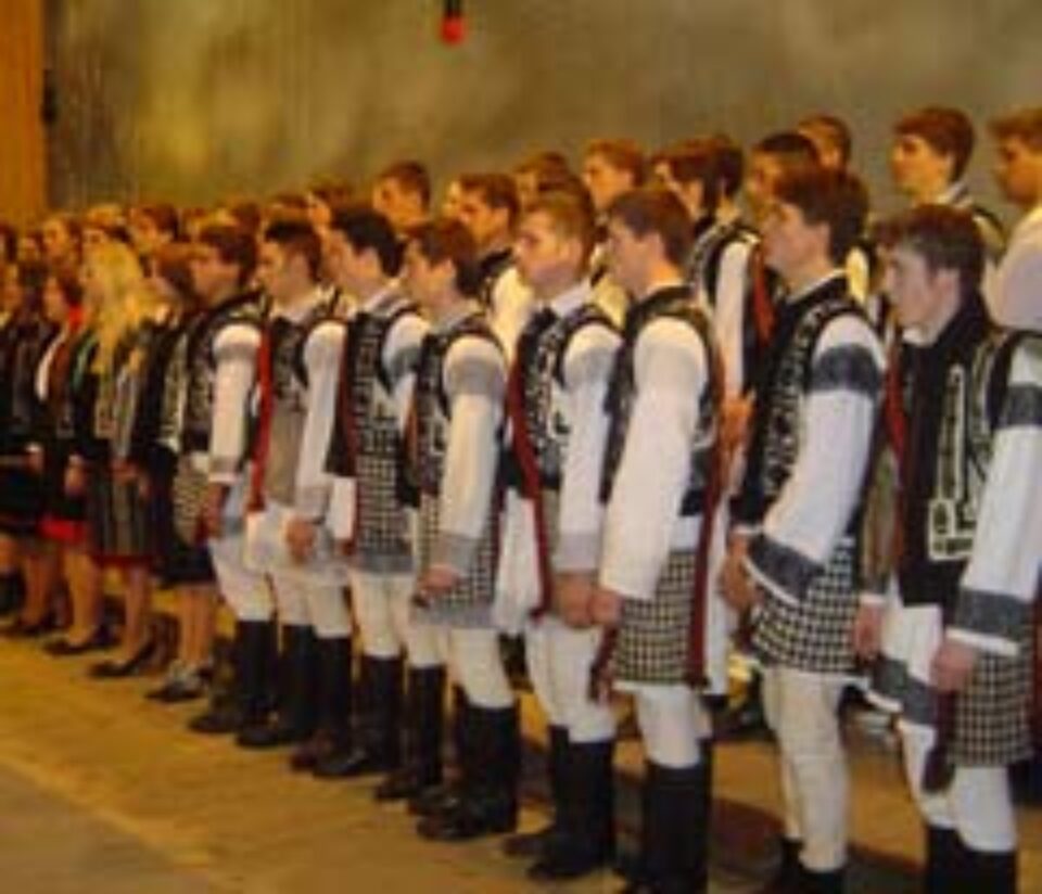 Festivalul de colinde „Astăzi S-a născut Hristos” și-a desemnat cîștigătorii