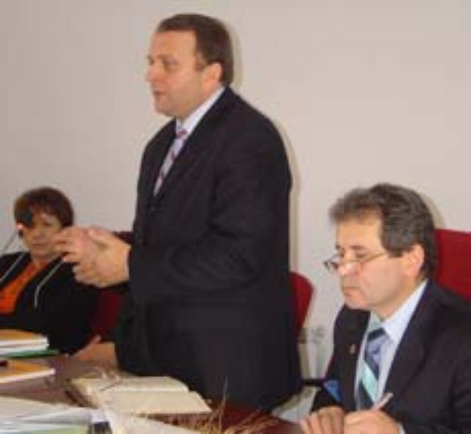 Ministrul Agriculturii, Gheorghe Flutur, a lansat ieri la Suceava programul guvernamental „Fermierul”