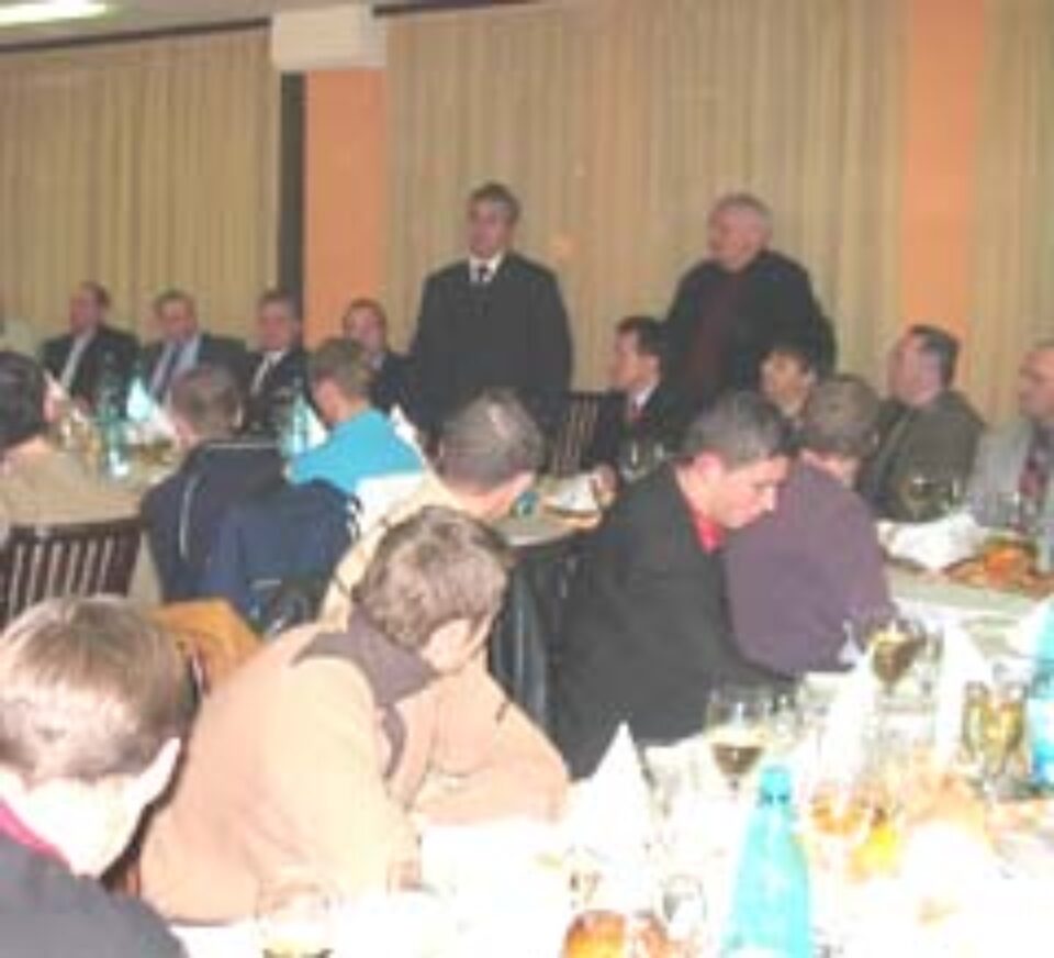 Fotbaliștii suceveni și-au încasat banii pentru turul de campionat Fotbaliștii suceveni și-au încasat banii pentru turul de campionat