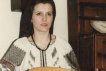 „Ce-ar fi viața asta fără cîntec și fără dragoste? Ar fi ceva așa, fără Dumnezeu”