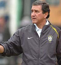 Antrenorul Braziliei se plînge că are prea mulți jucători de valoare