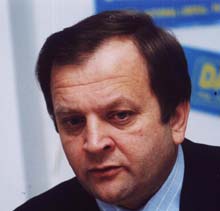 Mișcări în averea lui Flutur