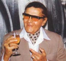 Gică Petrescu s-a trezit în casă cu pompierii, chemați de vecini