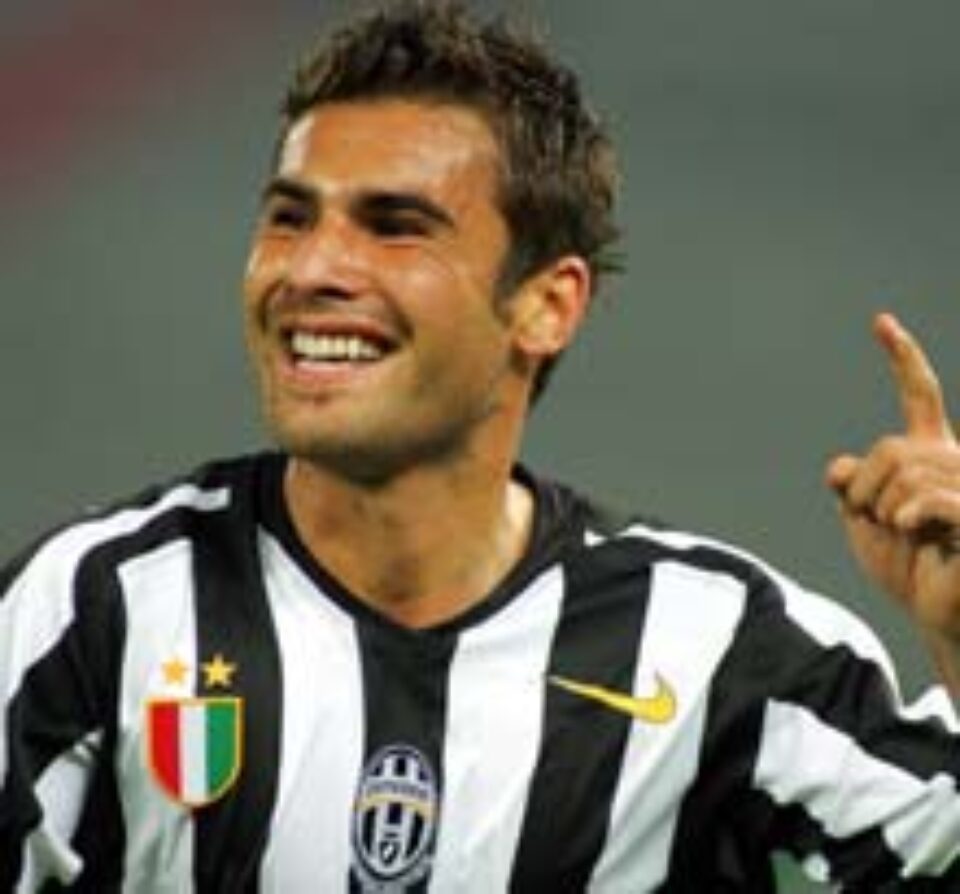 Mutu a înscris două goluri pentru Juventus în meciul cu Palermo Mutu a înscris două goluri pentru Juventus în meciul cu Palermo