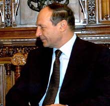 Băsescu vrea extinderea termenului de reținere a unei persoane